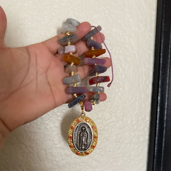 Adjustable Door or Wall Hanging with Guadalupe Virgin Medallion - Picture 4 of 9